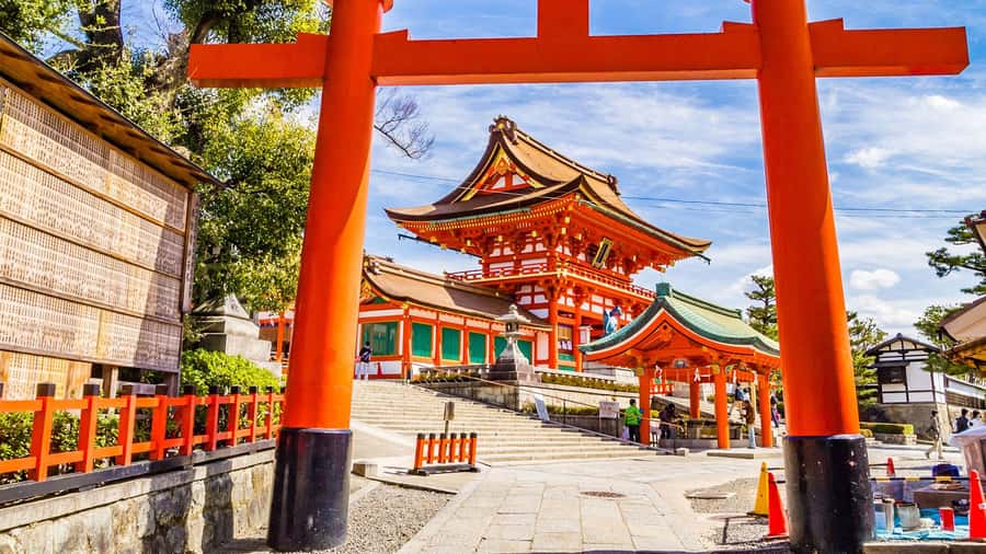 Kyoto: Fushimi, Arashiyama - Bamboo, Monkey, Torii & Secrets - Hidden paths, alley stories, and why the guide changes the day