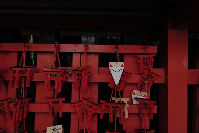 Kyoto Fushimi-Inari Night Walking Tour - Small-Group Size, Max 12, Changes Everything