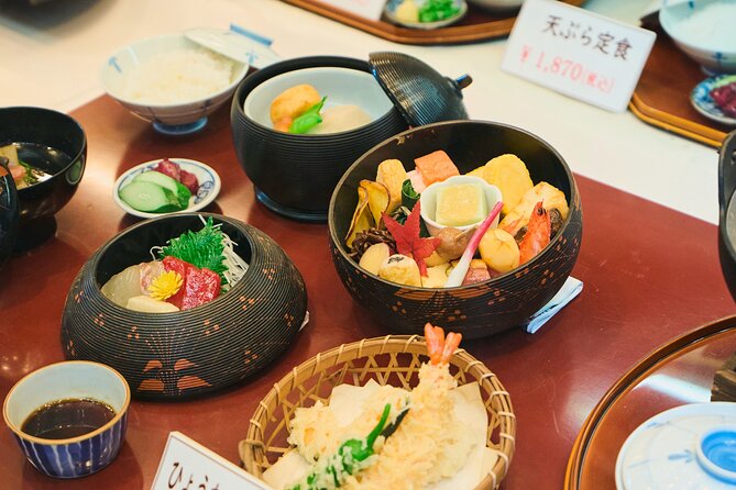 Kyoto Gion: 2-Hour Geisha Culture & History Walking Tour - Pontocho and the Kamogawa River Pause: Classic Kyoto at Human Speed
