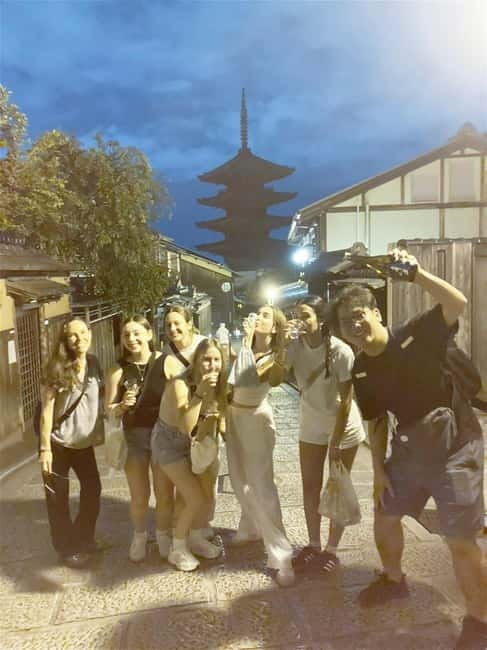 Kyoto: Gion Evening Walk with Hidden Gems, Geisha & Sake - Key Highlights You Will Notice Immediately