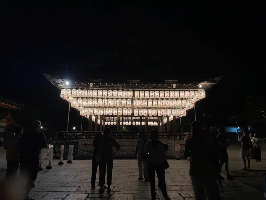 Kyoto: Gion & Geisha District Night Time Walking Tour - Yasui-Konpiragu Power Stone archway: the ritual you’ll remember
