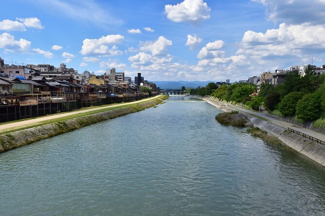 Kyoto Gion Historical Walking Tour - Hōkan-ji and the Yasaka Pagoda: a Kyoto skyline moment on foot