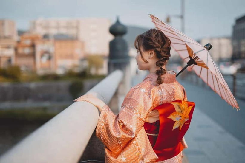 Kyoto Gion Kiyomizudera Kimono Yukata Hairstyle | Photoshoot - Should You Book This Kimono and Photoshoot Experience?