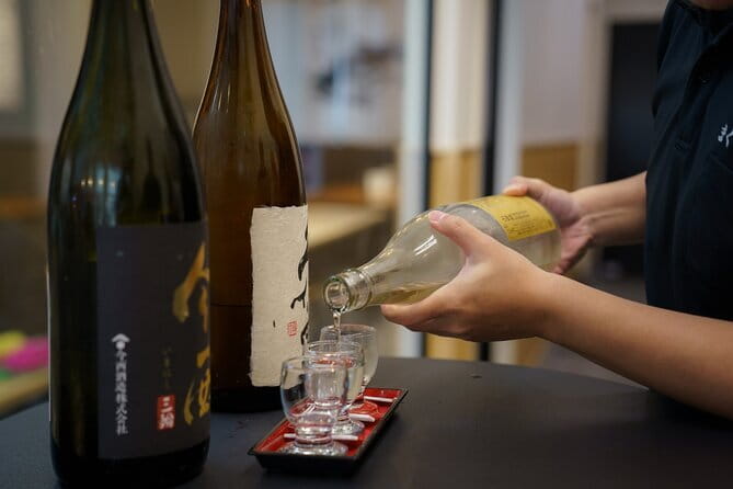 Kyoto: Gion & Pontocho Food Tour with 13 Dishes - What You Are Really Buying: A Kyoto Night Out, Not Just “Food Stops”