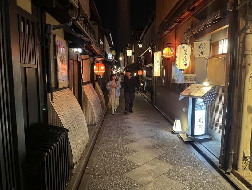 Kyoto: Gion Walking Tour - Tatsumi Shrine and the Second Bridge Stop: Names, Ritual, and Continuity