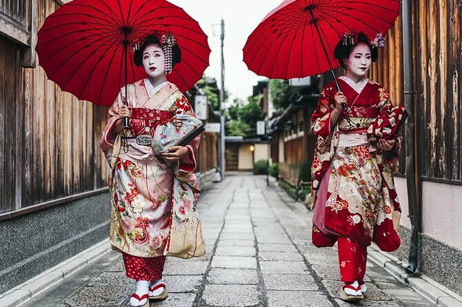 Kyoto Gion Walking Tour for First Time Visitors - Stop 2: Kennin-ji Temple and Zen’s early roots