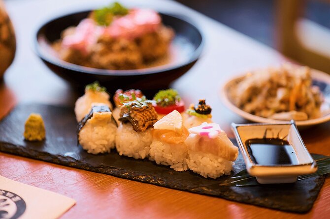 Kyoto: Guided Food Tour with 12 Dishes & 3 Drinks - Pontocho Kickoff: Getting Oriented Before the Eating Starts