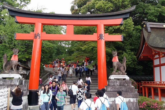 Kyoto Highlights: Arashiyama & Fushimi Inari by Private Car - Osaka pickup, private car comfort, and why the start time matters