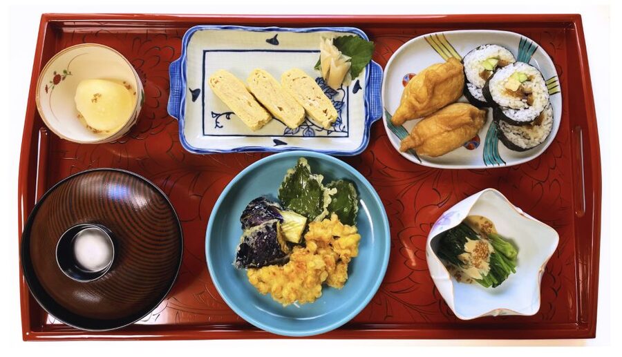 Kyoto Home Cooking Class ＆Supermarket tour near Fushimiinari - The Setting Near Fushimi Inari, Traditional Room and Garden Views