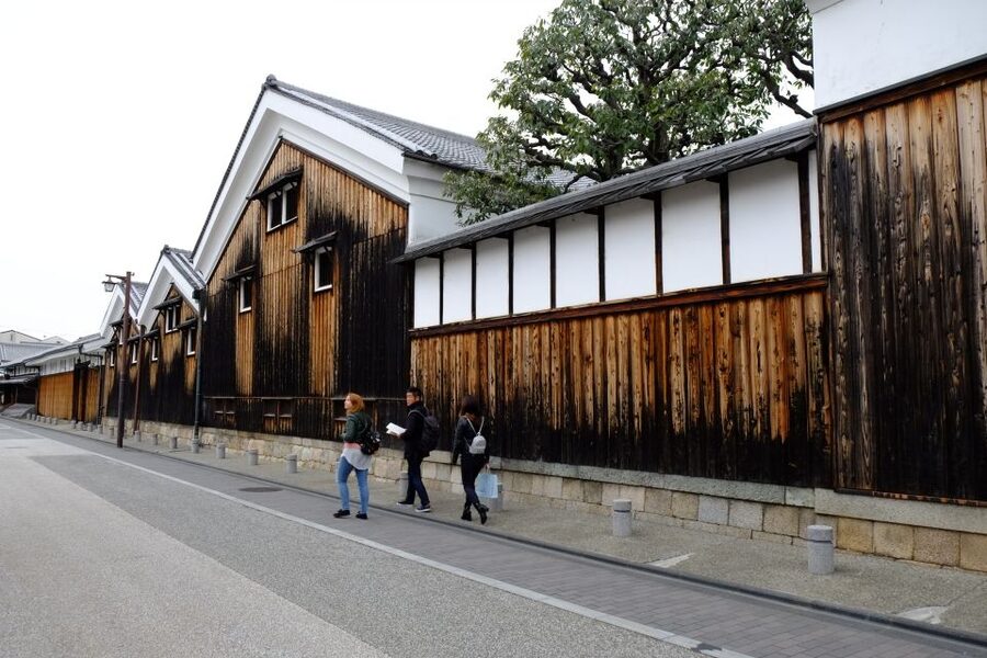 Kyoto: Insider Sake Brewery Tour with Sake and Food Pairing - Otsumami Pairing, Hot or Cold, and the Sushi Connection