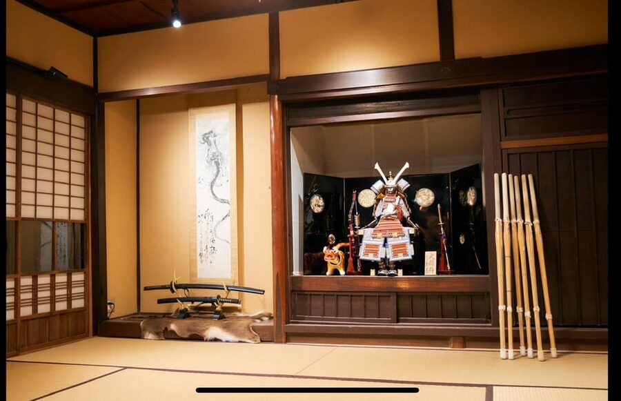 Kyoto: Kendo and Samurai Experience with Uniform and Gear - Meet Taka-san: Etiquette, Safety, and How to Hold the Sword