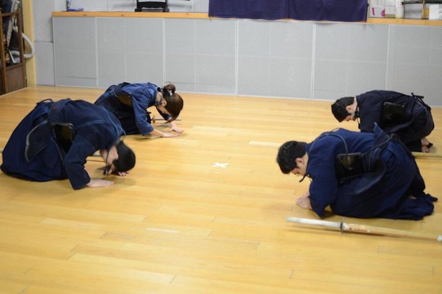 Kyoto: Kendo Samurai Experience Tour - Meeting your instructor: patient, clear, and safety-first