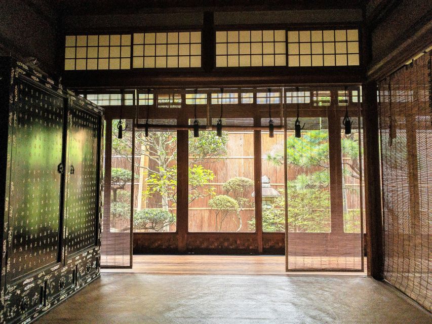 Kyoto: Kimono and Tea Ceremony Experience at Cultural Asset - House tour and photo time: where the “Kyoto feeling” comes from
