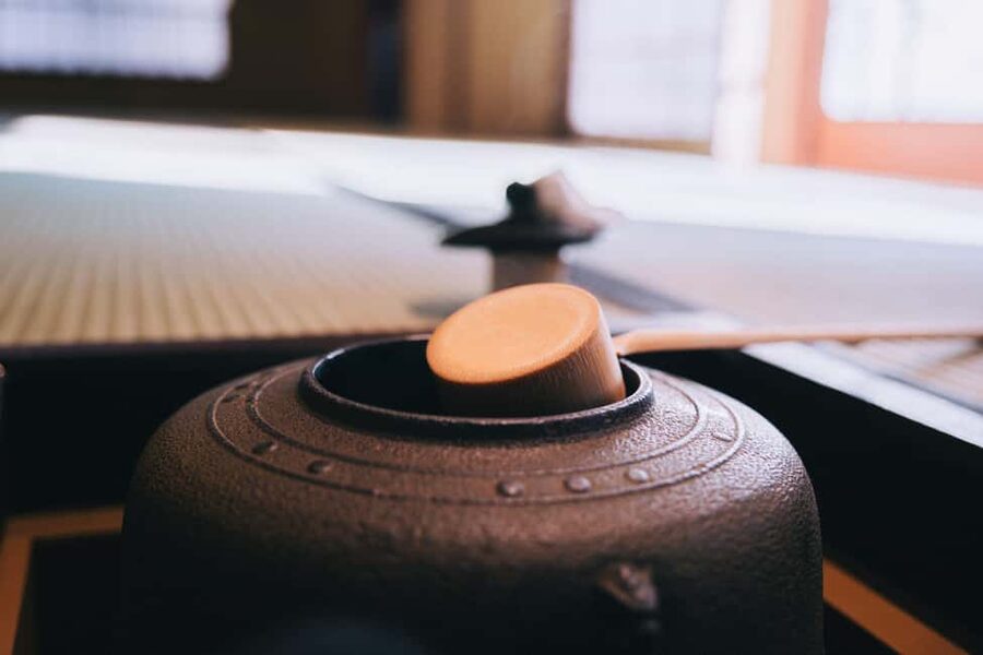 Kyoto: Kimono Tea Ceremony at Orizuruya Gion - Kyoto kimono and matcha, set up so you feel comfortable