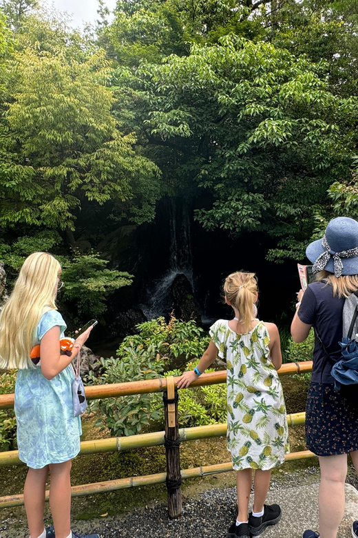 Kyoto: Kinkakuji, Golden Pavilion Guided Tour - Guides you will feel good about, from Julien to Teppei