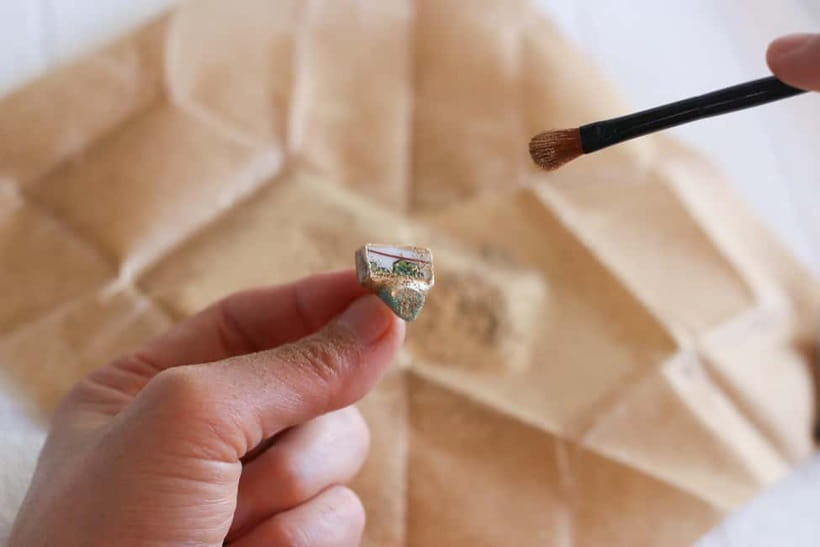 Kyoto: Kintsugi Jewelry Workshop with Natural Stones - A quiet creative break near Fushimi Inari Taisha