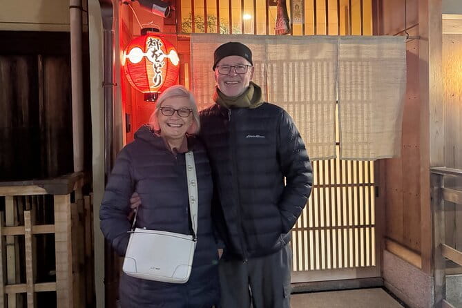Kyoto Magical Night English Tour: Gion & Fushimi Inari Shrine - Kyoto at night, guided: what makes this route worth your time