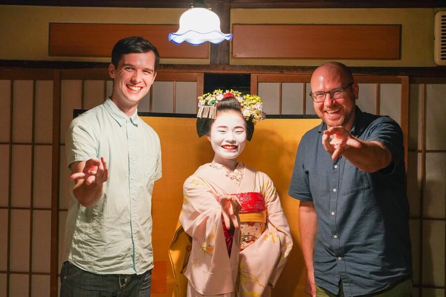 Kyoto: Maiko Dinner in Traditional Restaurant and Tour - Should you book the Kyoto maiko dinner tour?