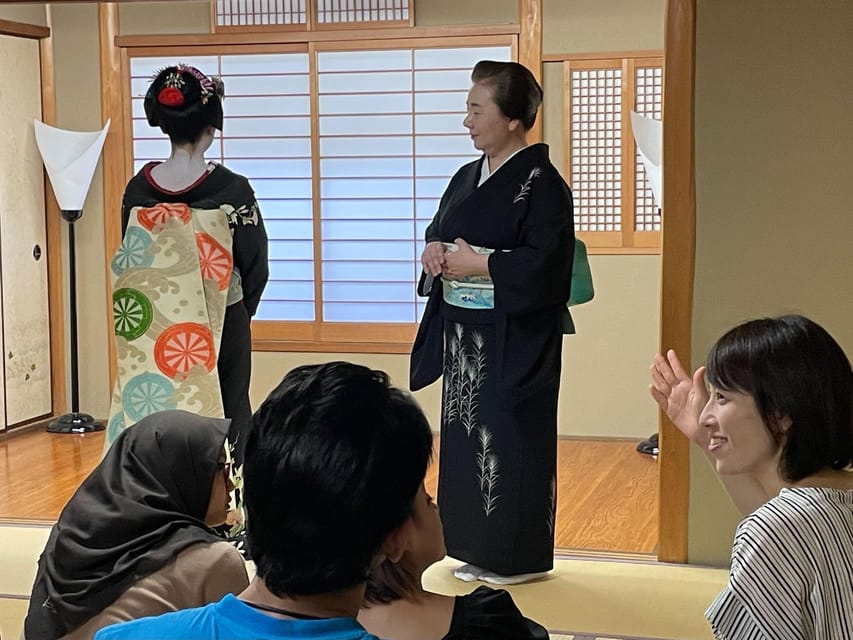 Kyoto: Meet the Geisha Maiko with Gion Walking Tour - Who this tour suits best (and who should skip it)