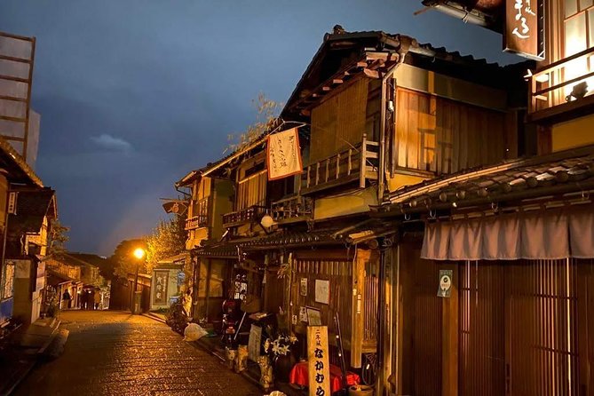 Kyoto night walk tour (Gion district) - Price and Value: What $35 Gets You in Kyoto