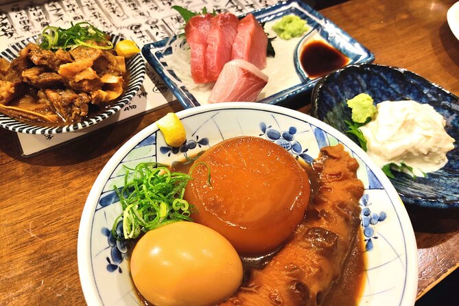 Kyoto Nighttime All-Inclusive Eats and Streets, Gion and Beyond - The 6:30pm Meet-Up at Minamiza and the First Walk Into Gion