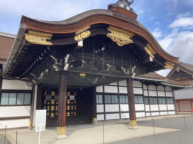 Kyoto: Nijo Castle and Kyoto Imperial Palace Guided Tour - Is $63 good value for 3 hours in Kyoto?