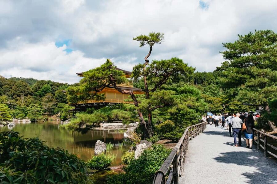 Kyoto: Nijo Castle, Kiyomizu & Fushimi Inari Guided Tour - Key takeaways before you go