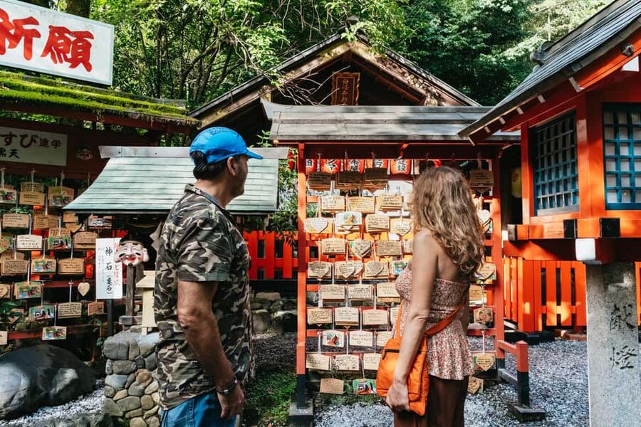 Kyoto: Nijo Castle, Kiyomizu & Fushimi Inari Guided Tour - One bus, five Kyoto must-dos