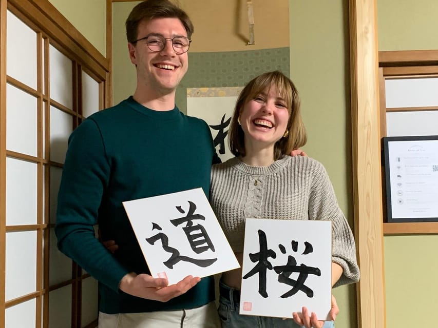 Kyoto Ninenzaka : Japanese Calligraphy Class in Townhouse - Key things to know before you go