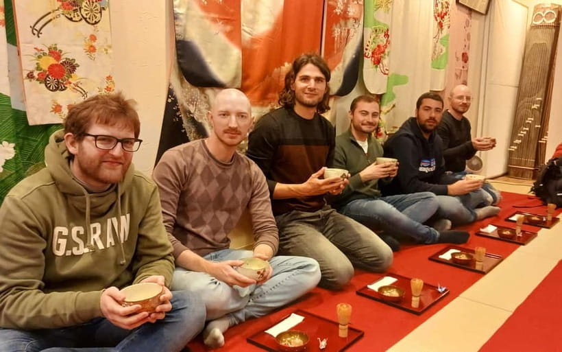 Kyoto: Nishiki Market Tea Ceremony with Koto Performance - What happens during the 1 hour tea ceremony