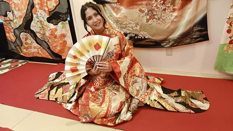 Kyoto: Nishiki Market Tea Ceremony with Koto Performance - The etiquette lesson you can actually use