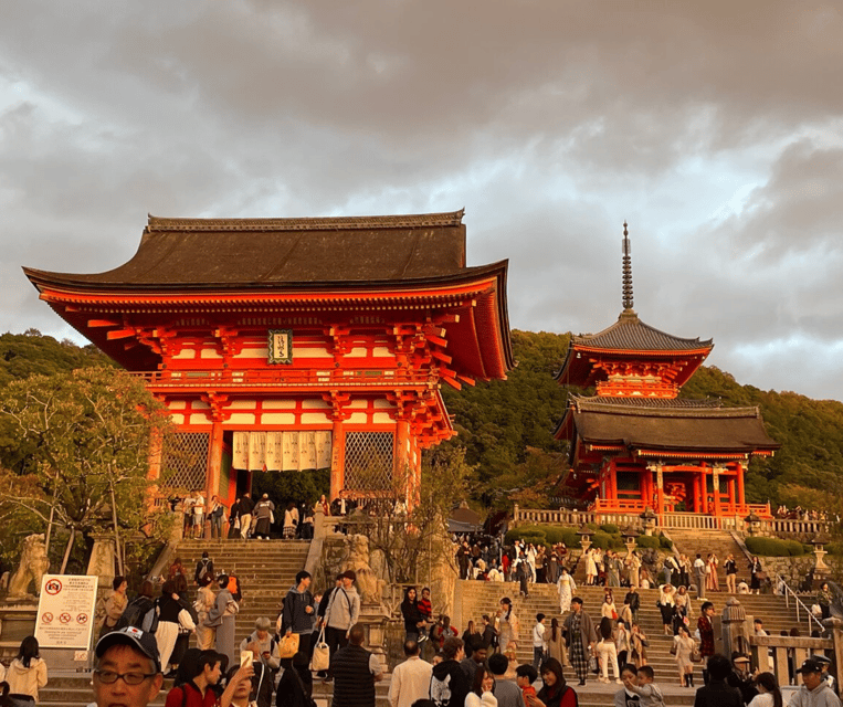 Kyoto: Private Highlights Tour with Guide and Luxury Vehicle - The 10-hour Kyoto plan that actually holds together