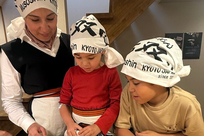 Kyoto Ramen Spoon Painting & Michelin Cooking Class - Spoon painting: your souvenir, finished by kiln baking overnight