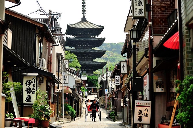 Kyoto Rickshaw Tour - The ride on cobblestone streets: fun, but plan for it