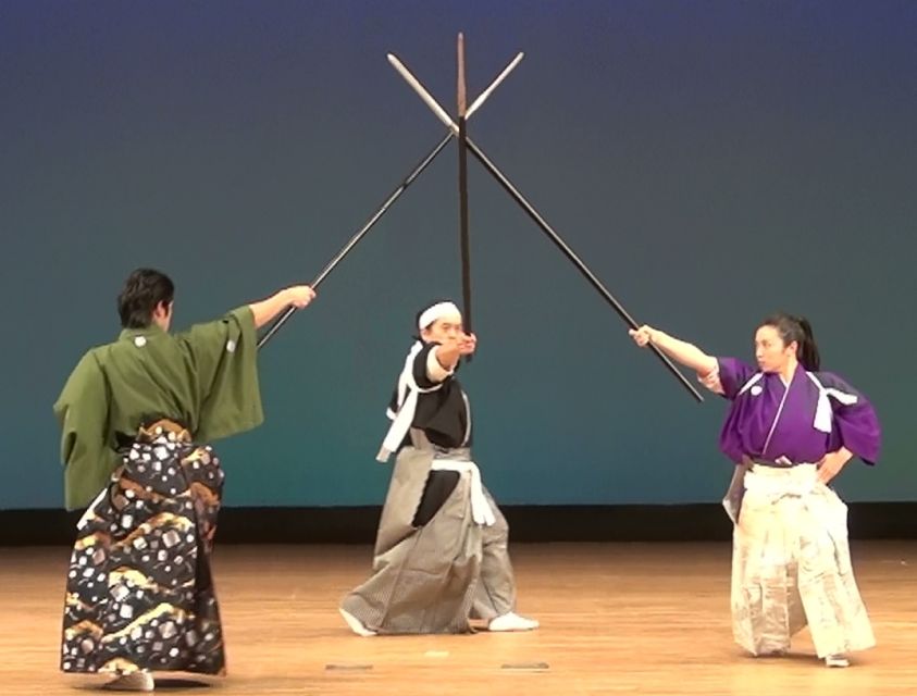 Kyoto: Samurai Kenbu Traditional Sword Dancing Show - Who will enjoy this most in Kyoto