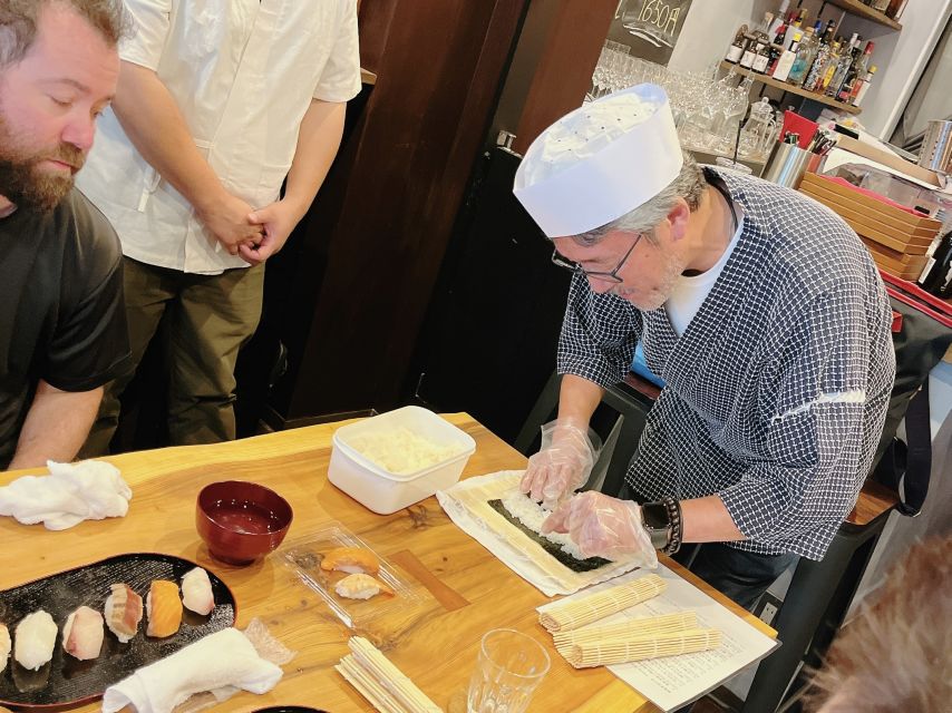 Kyoto: Sushi Making Class with Sushi Chef - Decorating your plate, then eating your own lunch