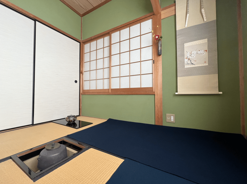 Kyoto: Tea Ceremony Experience in a Small Tea Room - Traditional dried sweets: the pairing that makes the ceremony feel complete