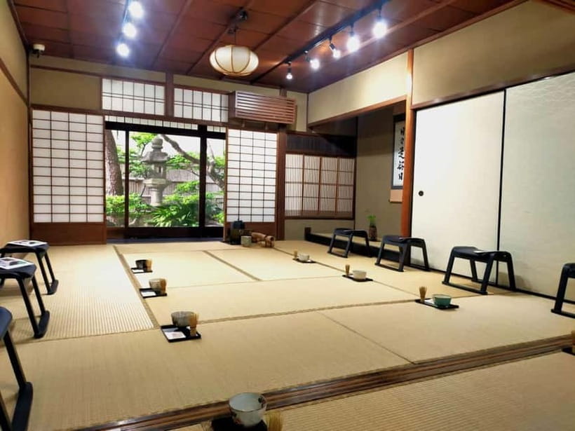 Kyoto: Tea Ceremony in 100-year-old Kyo-Machiya Townhouse - Sweets and matcha: tasting with manners (and noticing details)