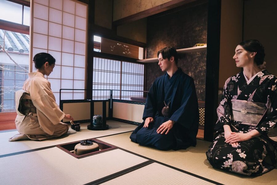 Kyoto: Tea Ceremony with Kimono and Photoshoot - Kyoto Tea Ceremony With Kimono and Photoshoot, in 90 Minutes
