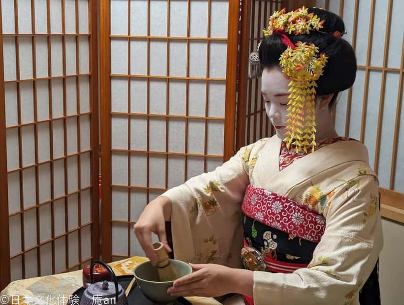 Kyoto: Tea Ceremony with Maiko - The Setting: Not an Ochaya, Still Calm and Close to Gojo