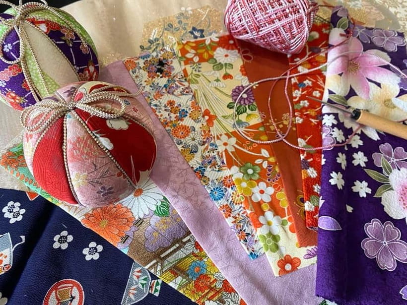 Kyoto: Traditional Kimono Fabric Handicrafts Workshop - Temari craft in Kyoto, right in the sightseeing zone