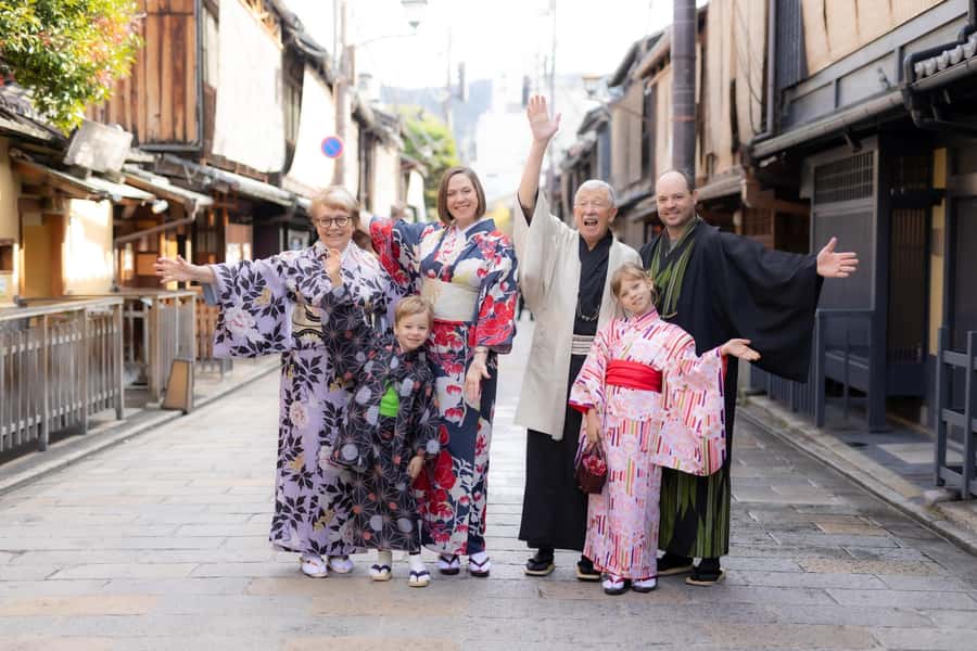Kyoto: Traditional Kimono Rental - Where the Kimono Day Starts: Yumeyakata by Gojo Station