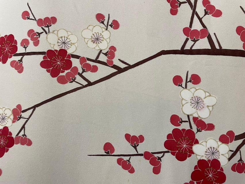 Kyoto: Traditional Yuzen Dyeing Experience - Why Yuzen dyeing in a Kyoto machiya feels different
