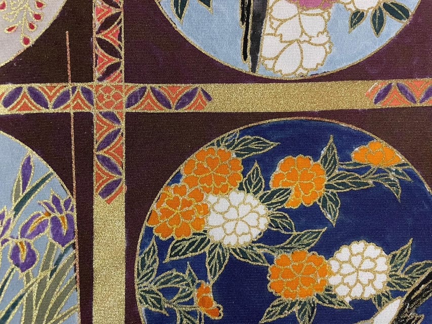 Kyoto: Traditional Yuzen Dyeing Experience - Painting silk: the hands-on rhythm of Kyoto Yuzen