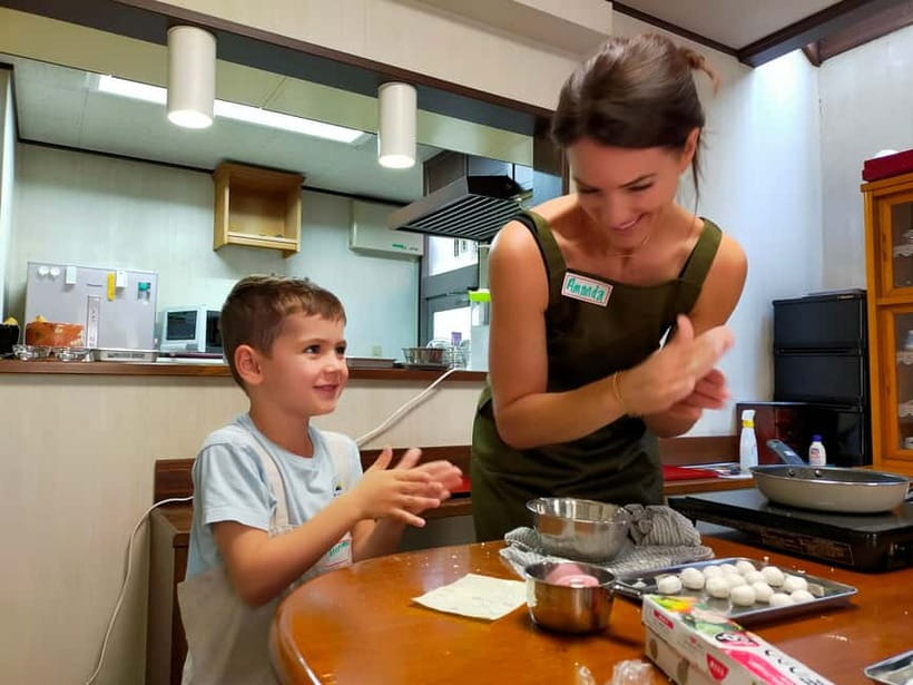 Kyoto: Wagashi (Japanese sweets) Cooking near Fushimiinari - How the 150-Minute Wagashi Class Flows (and why it works)