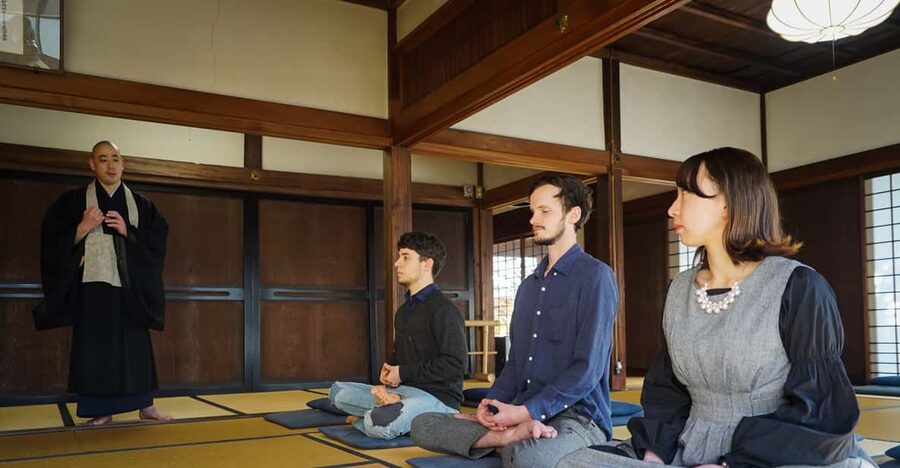 Kyoto: Zen Meditation and Garden Tour at a Temple with Lunch - Tofukuji Temple Highlights: Sanmon Gate, Dragon Ceiling Paintings, Oldest Toilet