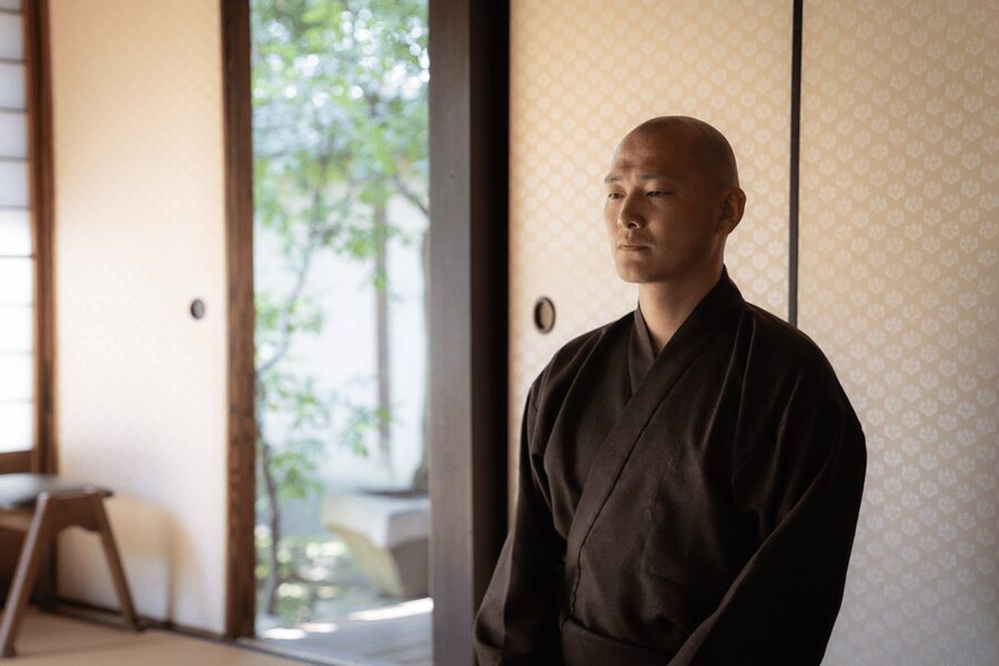 Kyoto: Zen Meditation at a Private Temple with a Monk - Price and Value: Why This Costs More Than a Bus-Trip Temple Tour