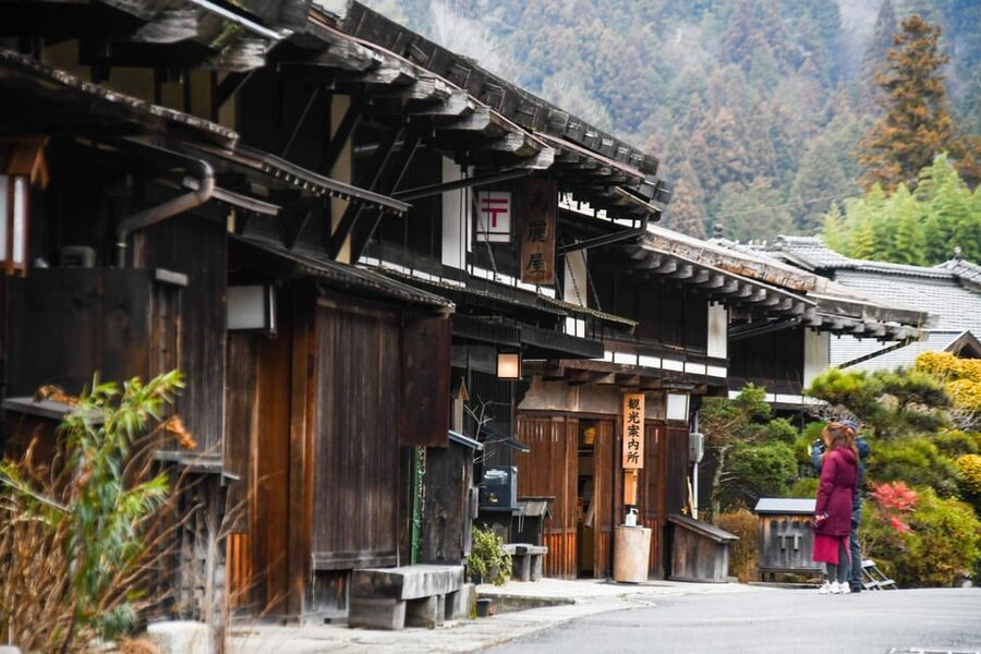 Magome-juku, Tsumago-juku & Ena-kyo 1d Bus Tour from Nagoya - Magome-juku: Edo-era streets, lunch on your terms, and time to browse