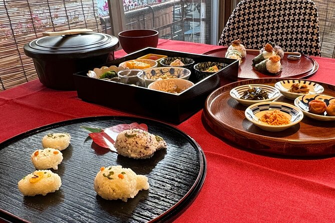 Make Rice Balls and Enjoy a Japanese Home-Style Lunch in Yanaka - Why Yanaka’s Bento Class Works So Well