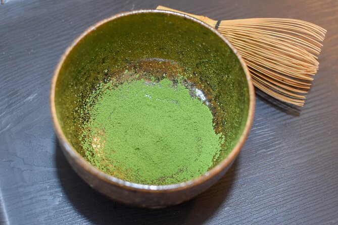 Matcha Experience with of Japanese Tea Tasting in Tokyo - Welcome Drink: Seasonal First Sip and Quick Tea Setup